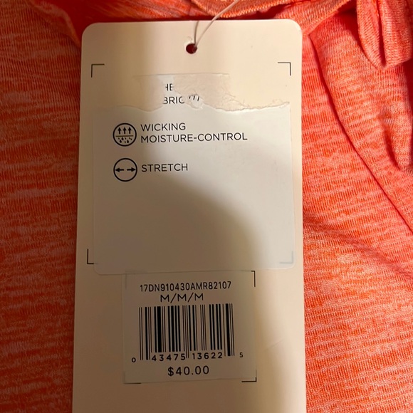 Danskin stretch wicking moisture control blouse size medium - Picture 5 of 5